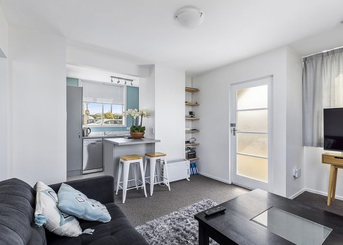  at 9/76 Freyberg Street, Lyall Bay, Wellington