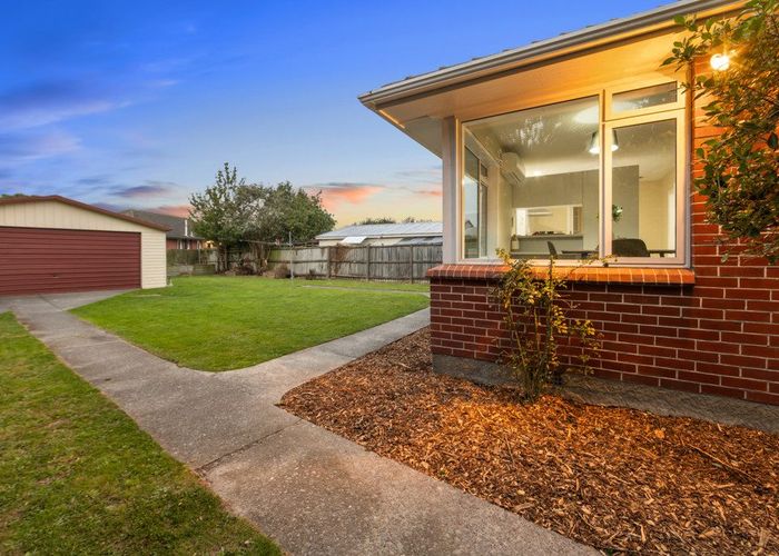  at 22 Mappleton Avenue, Burnside, Christchurch City, Canterbury