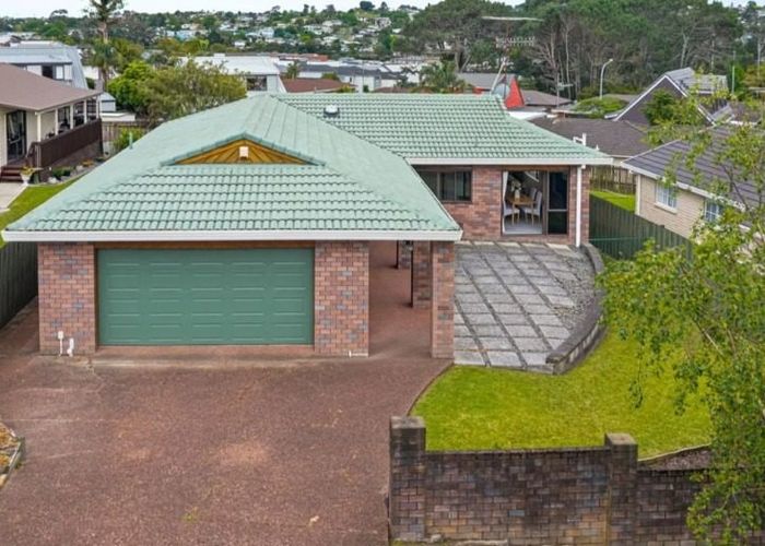  at 22 Petrel Place, Massey East, Waitakere City, Auckland