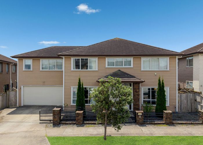  at 5 Creggan Crescent, Flat Bush, Auckland