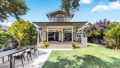  at 14 Te Ra Road, Point Chevalier, Auckland