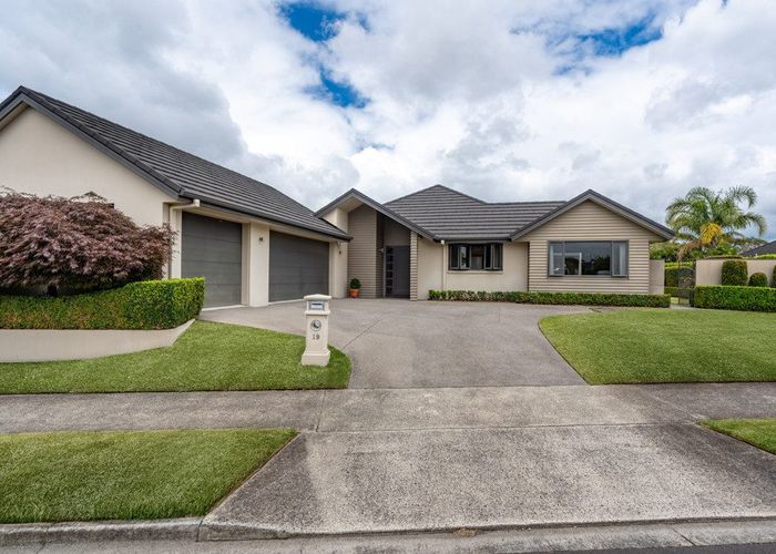  at 19 Oldfield Court, Huntington, Hamilton, Waikato