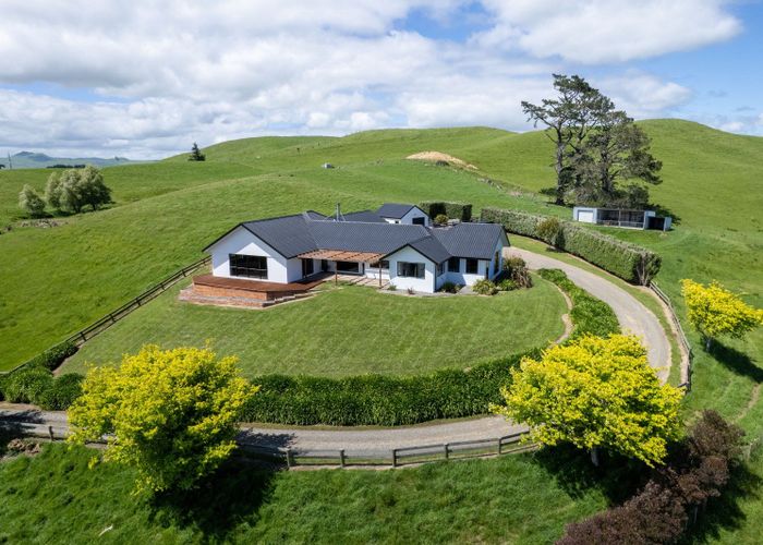  at 14 Centre Road, Dannevirke, Tararua, Manawatu / Whanganui
