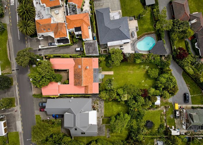  at 3 Cheviot Road, Lowry Bay, Lower Hutt
