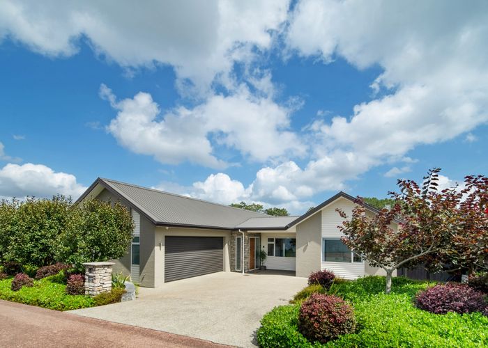  at 4 Lees Cove, Karaka, Franklin, Auckland