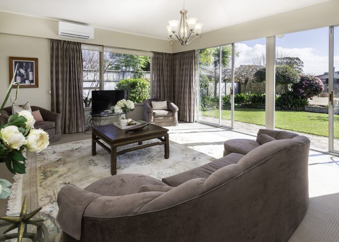  at 10 Roadley Avenue, Sunnyhills, Auckland