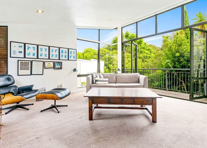  at 24 St Georges Bay Road, Parnell, Auckland