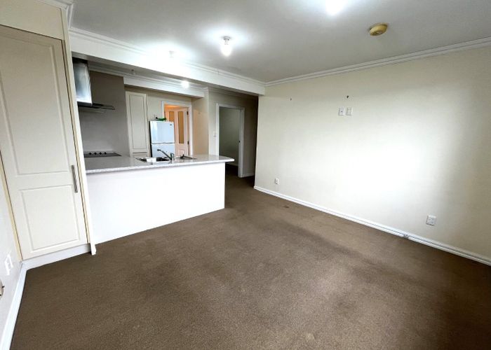  at 2/89 Barnard Street, Wadestown, Wellington