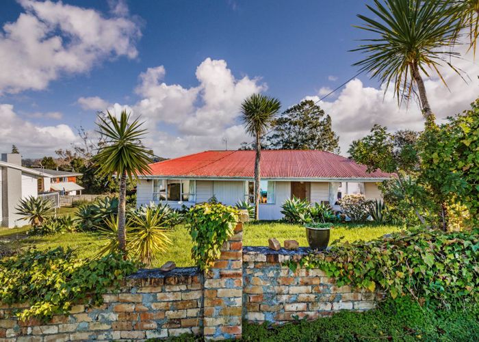  at 115 Manuka Road, Bayview, Auckland