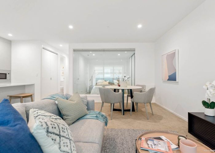  at 104/6 Waikumete Road, Glen Eden, Waitakere City, Auckland