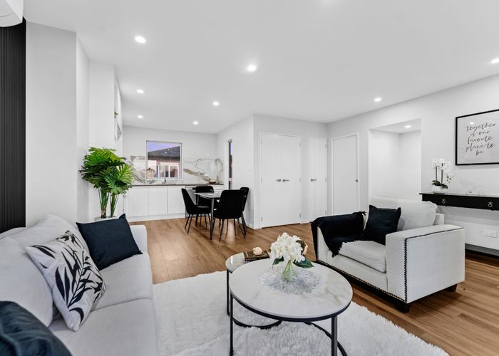  at 1-9 /8 Reeves Avenue, Papatoetoe, Manukau City, Auckland