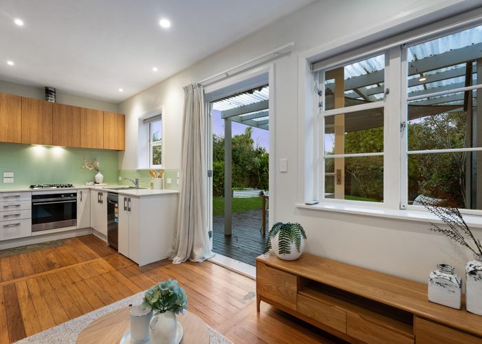  at 8 Tirotai Crescent, Westmere, Auckland City, Auckland
