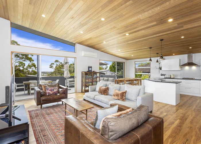  at 103F Glengarry Road, Glen Eden, Auckland
