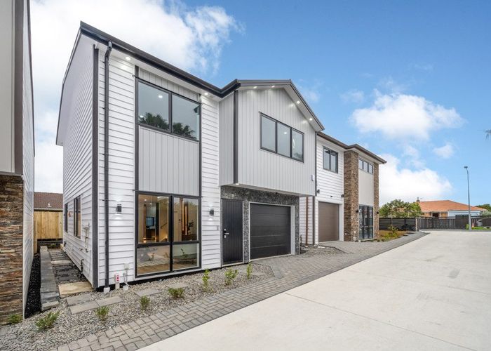  at Lot 1-4/23 Bradbury Road, Botany Downs, Manukau City, Auckland