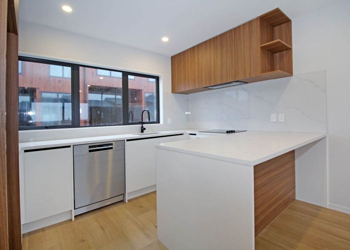  at 8/1026 New North Road, Mount Albert, Auckland City, Auckland