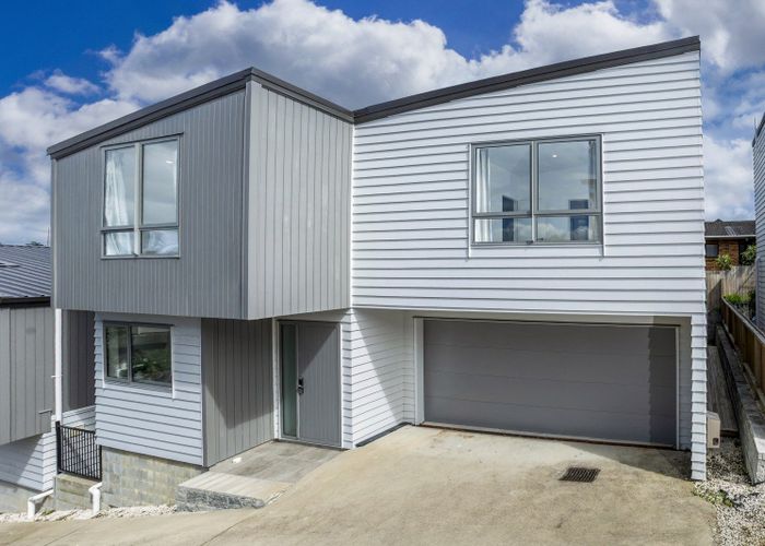  at 32B Gulf View Road, Murrays Bay, North Shore City, Auckland