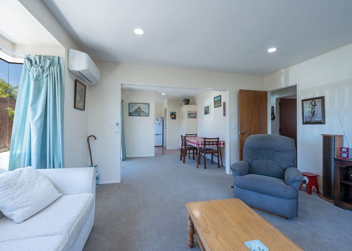  at 2/60 Grove Street, The Wood, Nelson