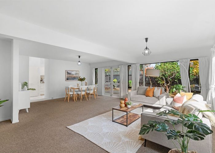  at 1/8 Cottesmore Close, Burnside, Christchurch