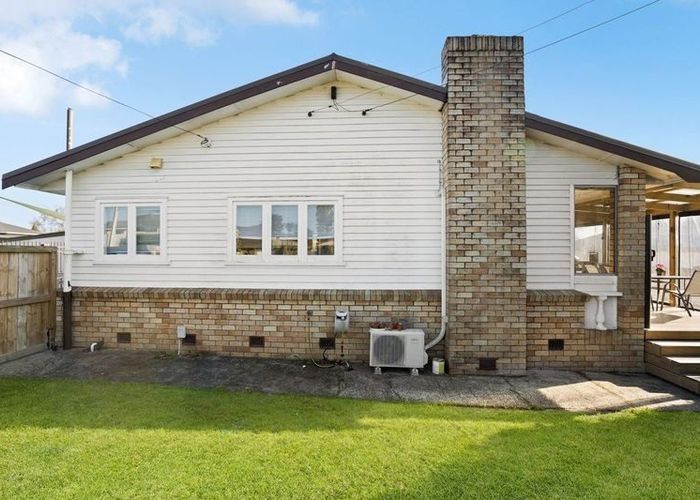  at 68 Storey Avenue, Forest Lake, Hamilton, Waikato