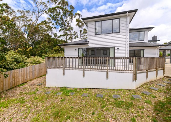  at 5 Paitry Place, Swanson, Auckland