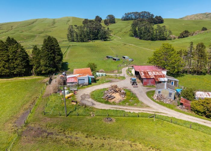  at 86 Mangatainoka Valley Road, Eketahuna, Tararua, Manawatu / Whanganui