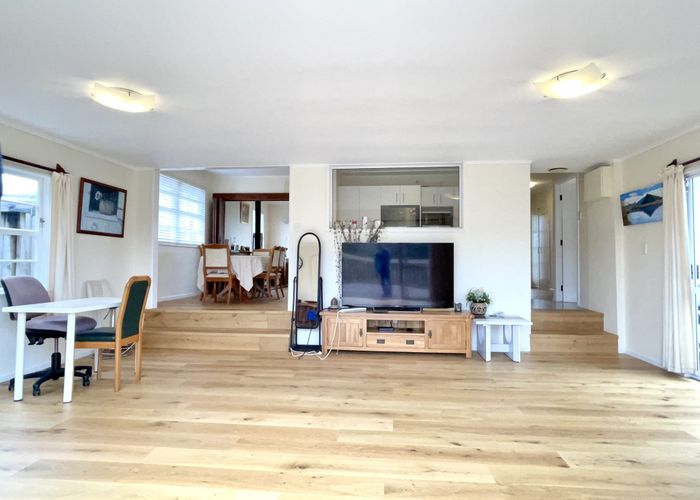  at 14 Rothwell Place, Sunnyhills, Manukau City, Auckland