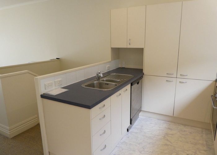  at 14/5 Malcolm Lane  , Thorndon, Wellington, Wellington