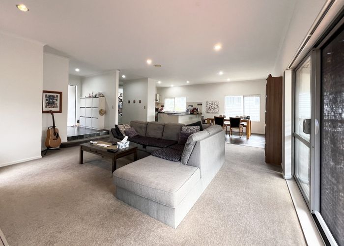  at 22 Mulroy Place, Pinehill, North Shore City, Auckland