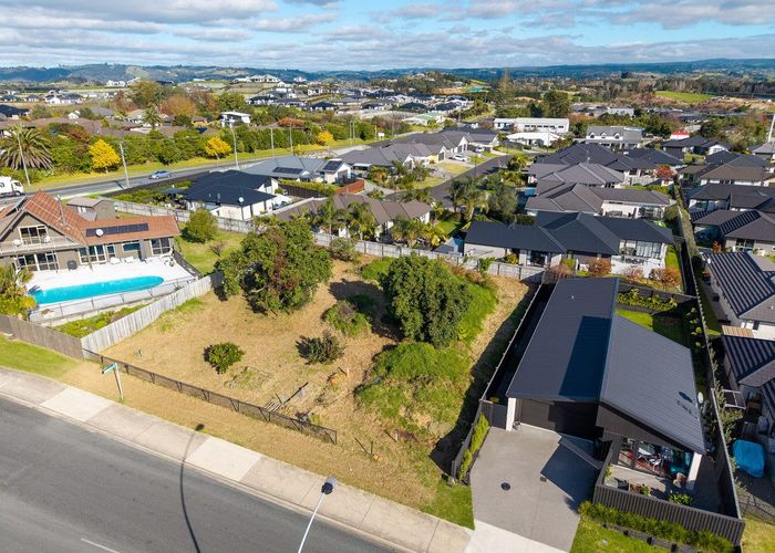  at 5a and 5b Kayelene Place, Omokoroa, Western Bay Of Plenty, Bay Of Plenty