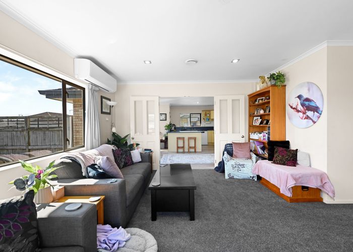  at 28 Diomede Glade, Flagstaff, Hamilton, Waikato