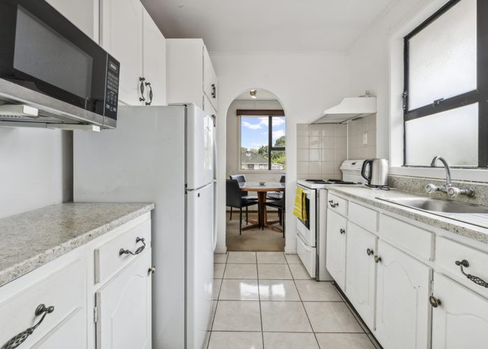 at 15 Toatoa Place, Mangere Bridge, Auckland