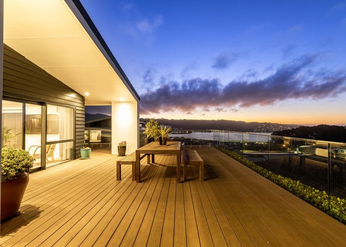  at 14 Wangapeka Way, Aotea, Porirua