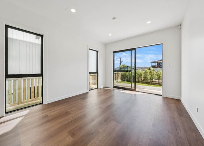  at 2C Rangitoto Terrace, Milford, Auckland