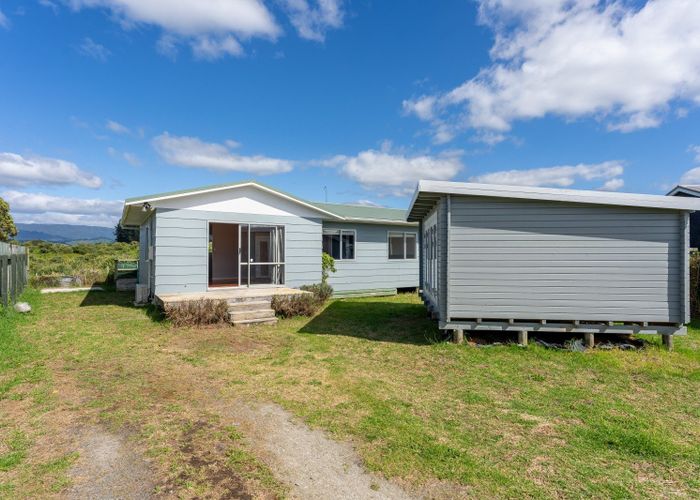  at 13 Simcox Street, Otaki Beach, Otaki