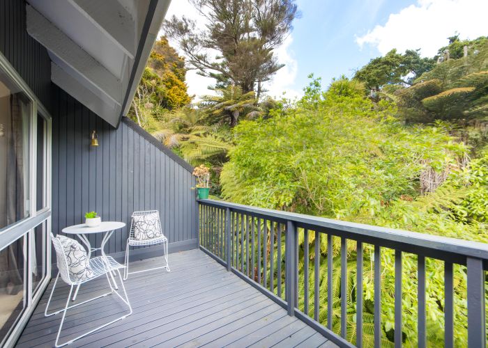  at 4/112 Coronation Road, Hillcrest, Auckland