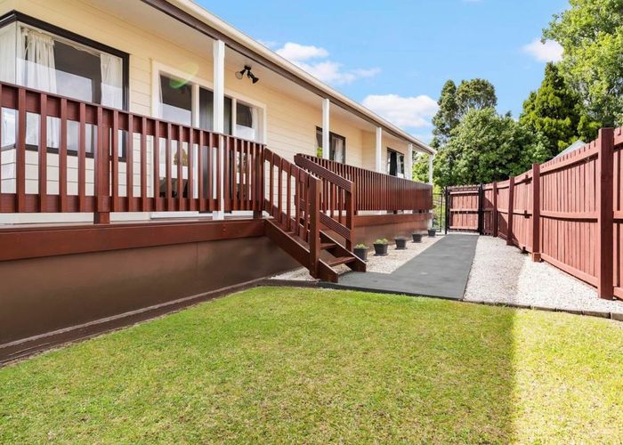  at 2/45 Sabulite Road, Kelston, Auckland
