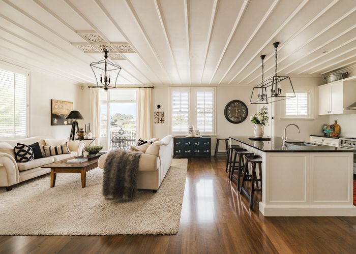  at 33 Richmond Avenue, Northcote Point, North Shore City, Auckland