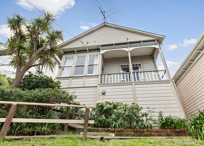  at 4 Konini Road, Hataitai, Wellington