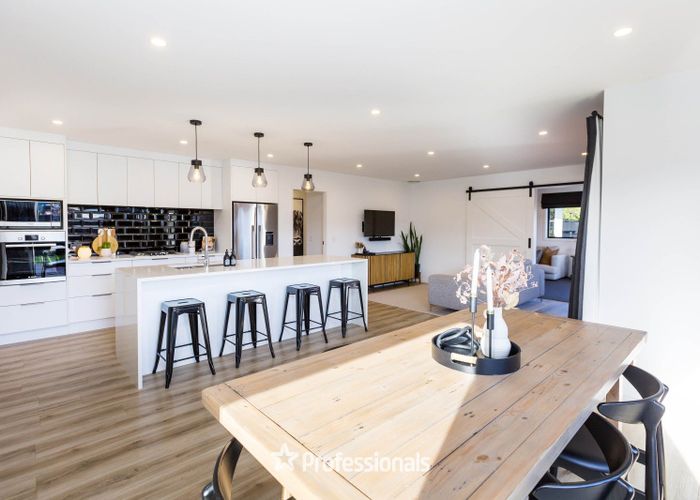  at 4 Kerrigan Crescent, Wallaceville, Upper Hutt, Wellington
