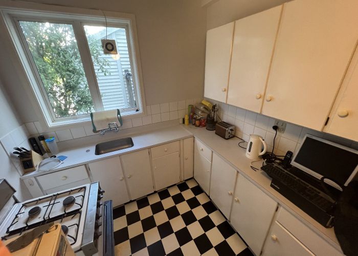  at 2/2 Brooklyn Terrace, Brooklyn, Wellington, Wellington