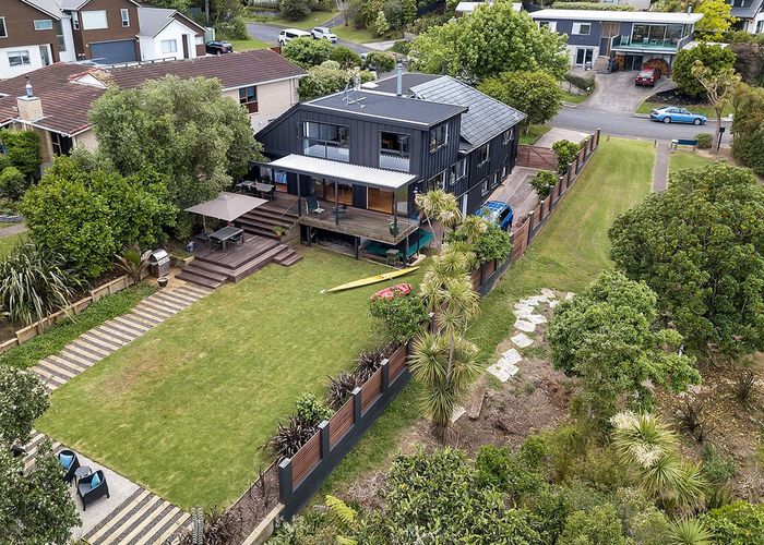  at 28 Valhalla Drive, Beach Haven, Auckland