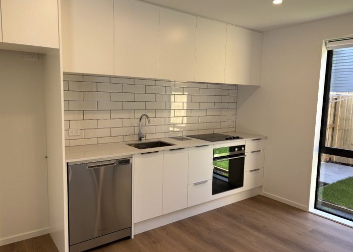  at 2/9 Chatham St, Addington, Christchurch City, Canterbury