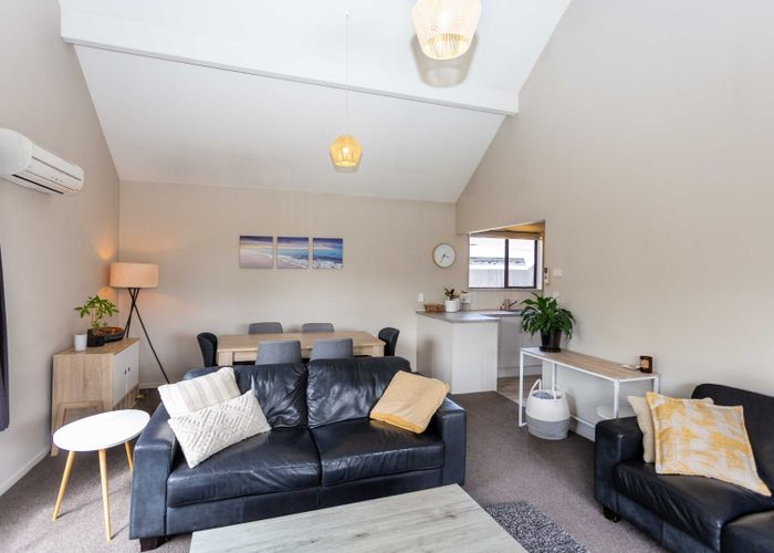  at 60b McFaddens Road, St. Albans, Christchurch City, Canterbury