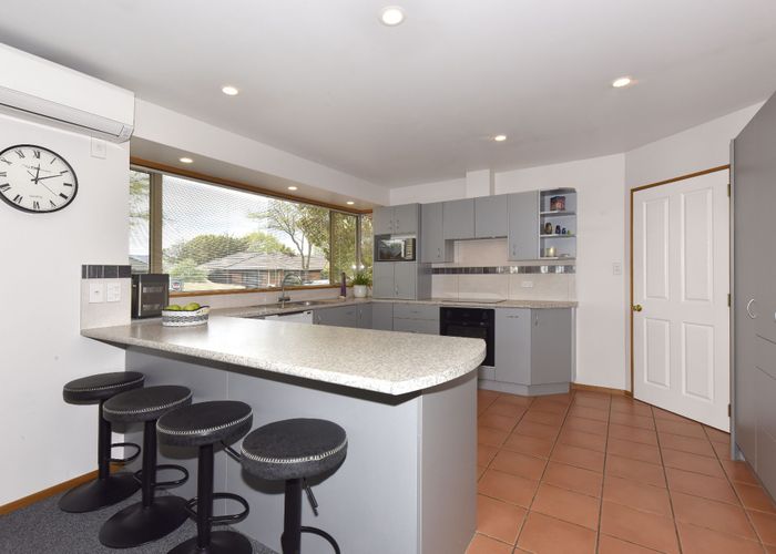  at 25 Chesterfield Mews, Russley, Christchurch City, Canterbury