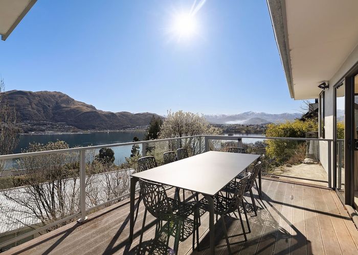  at 189 Peninsula Road, Kelvin Heights, Queenstown-Lakes, Otago
