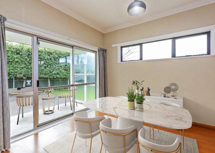  at 25 Trinity Crescent, Pirimai, Napier