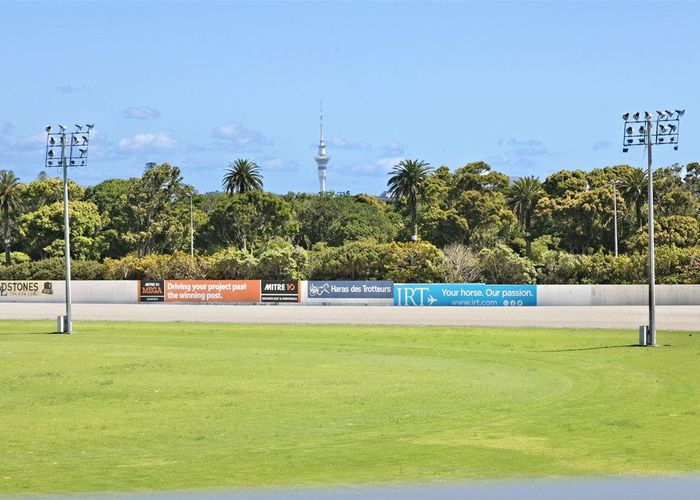  at 111/223A Green Lane West, Epsom, Auckland City, Auckland