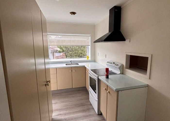  at 1/115 Halsey drive, Lynfield, Auckland City, Auckland