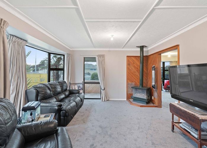  at 40 Stanton Crescent, Hoon Hay, Christchurch City, Canterbury