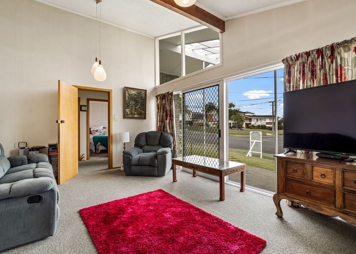  at 30 Garden Heights Ave, Glenview, Hamilton, Waikato